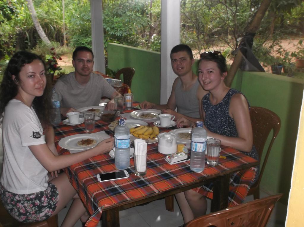 Sanjana Home Stay Habarana Kültér fotó