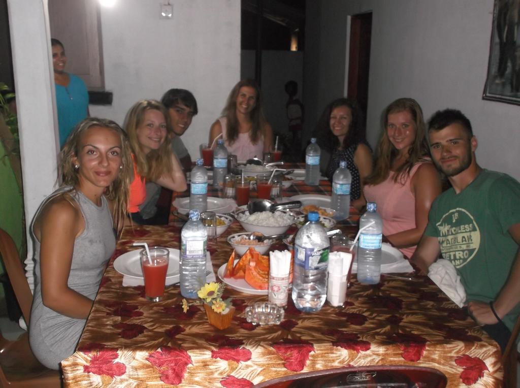 Sanjana Home Stay Habarana Kültér fotó