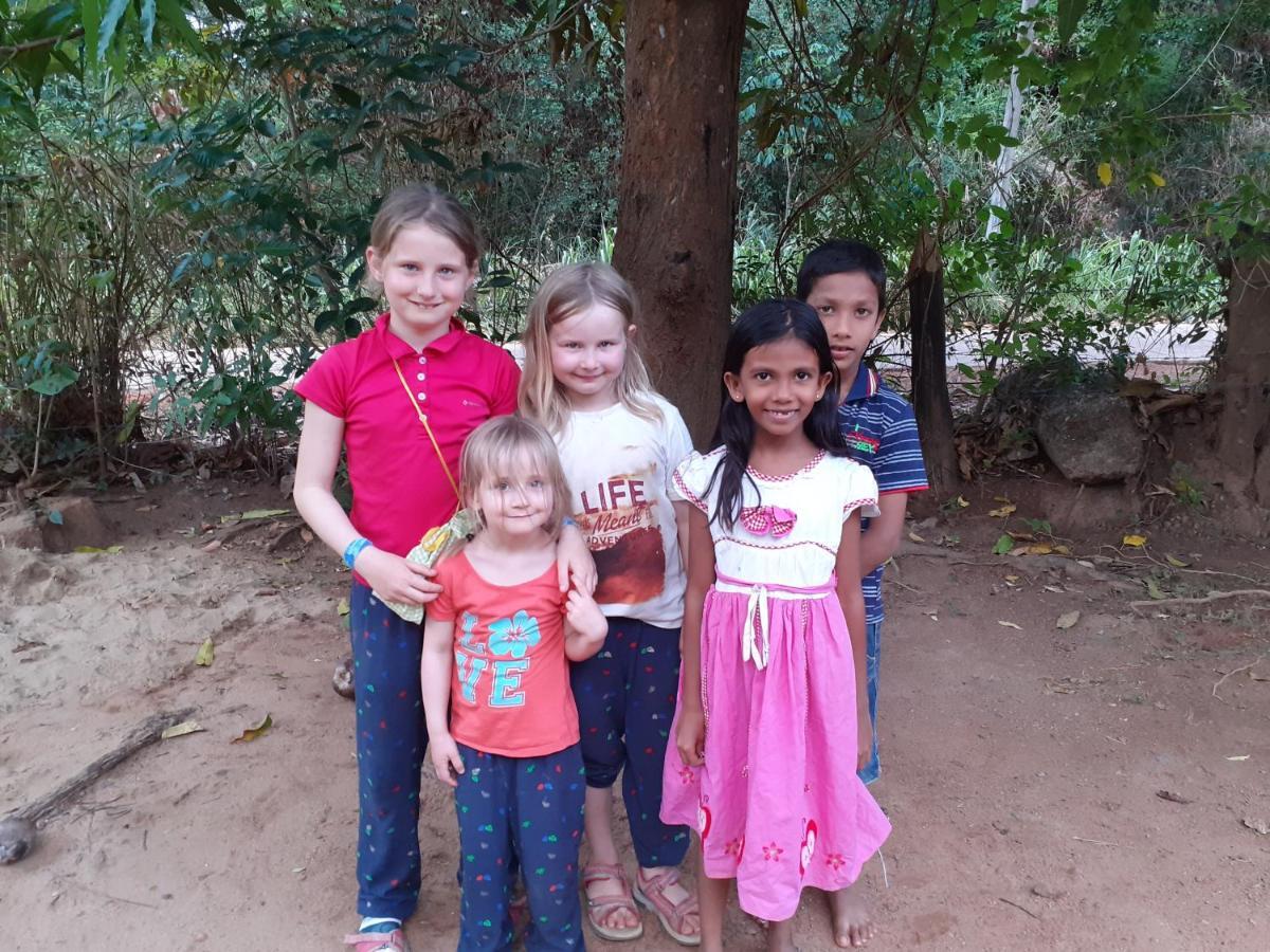 Sanjana Home Stay Habarana Kültér fotó